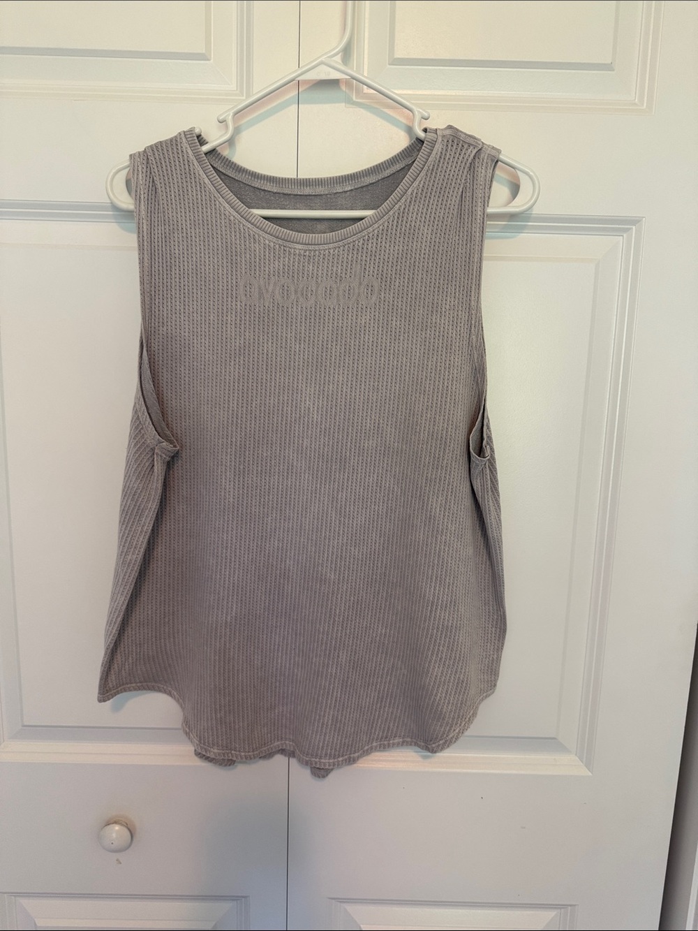 AVOCADO Sleeveless Waffle Tank Top - Gray
